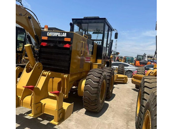 Grader CATERPILLAR 140H