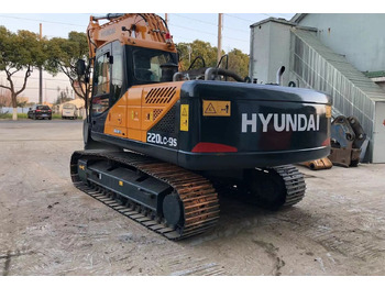 Crawler excavator HYUNDAI