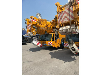 Mobile crane DEMAG