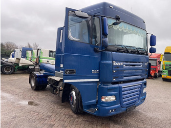 Tractor unit DAF XF 105 460