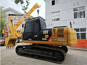 Crawler excavator CATERPILLAR 320D2