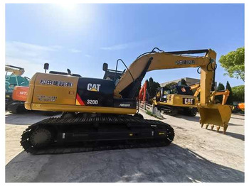 Crawler excavator CATERPILLAR 320D