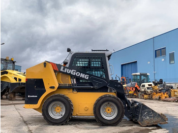 Skid steer loader Liugong 385B: picture 5