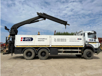 Crane truck, Dropside/ Flatbed truck Mercedes-Benz 2531: picture 2