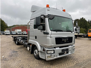 Cab chassis truck MAN TGL 8.210