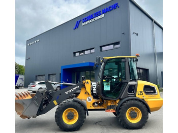 Wheel loader VOLVO L25