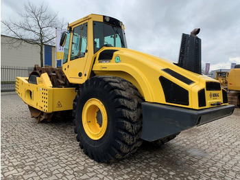 Compactor BOMAG