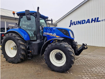 Farm tractor NEW HOLLAND T7.270