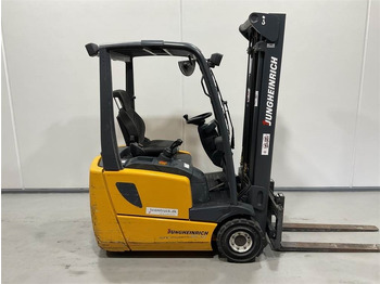 Electric forklift JUNGHEINRICH EFG