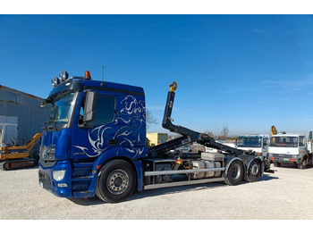 Hook lift truck MERCEDES-BENZ Actros 2543