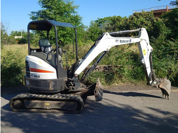 Mini excavator BOBCAT E26