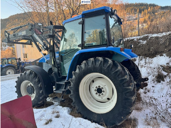 Farm tractor 2003 New Holland TS110 with Front Loader: picture 3