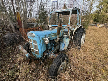 Farm tractor FORD