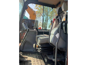 Crawler excavator Doosan DX60: picture 2