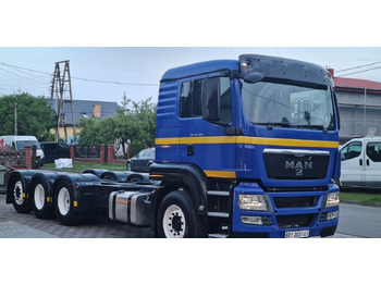 Cab chassis truck MAN