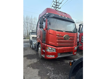 Tractor unit FAW