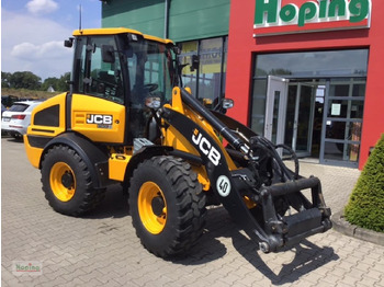 Wheel loader JCB 409 (40 km/h): picture 2