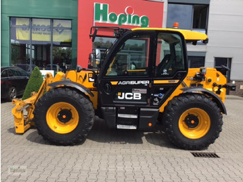 Telescopic handler JCB