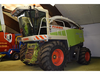 Forage harvester CLAAS Jaguar 850