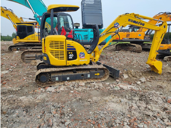 Mini excavator Komatsu PC40MR: picture 2