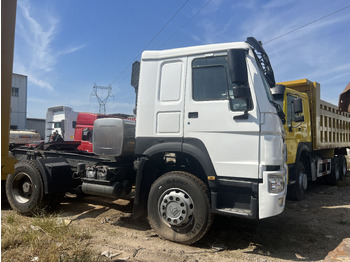 Tractor unit SINOTRUK HOWO trailer head: picture 3