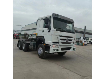 Tractor unit SINOTRUK HOWO