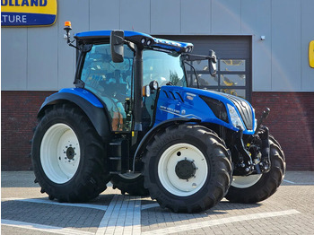 Farm tractor NEW HOLLAND T5