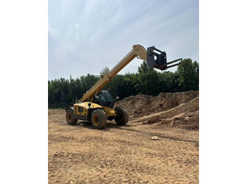 Telescopic handler