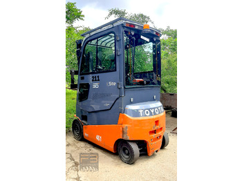 Electric forklift TOYOTA