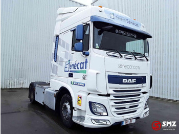 Tractor unit DAF XF 460