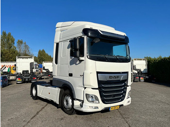 Tractor unit DAF XF 450