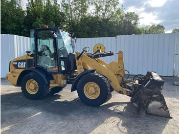 Wheel loader CATERPILLAR 906H