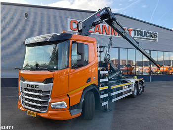 Hook lift truck DAF XD 450