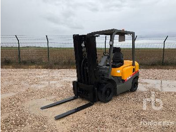 Forklift TCM