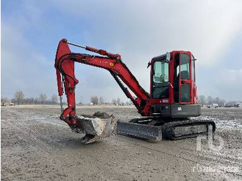 Mini excavator BOBCAT E35