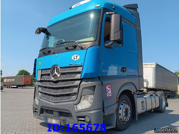 Tractor unit MERCEDES-BENZ Actros 1842