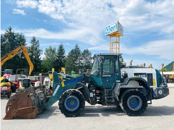 Wheel loader KOMATSU WA320-8