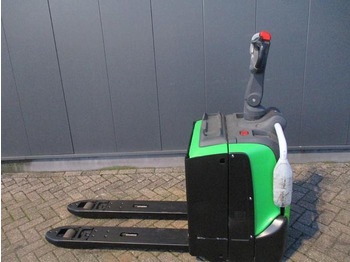 Pallet truck CESAB