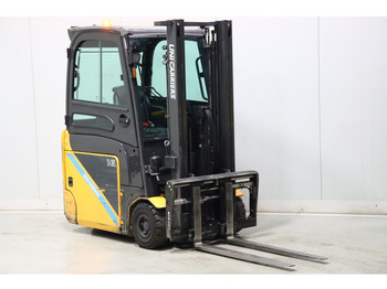 Electric forklift UNICARRIERS