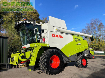 Combine harvester CLAAS Tucano 560