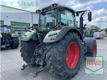 Farm tractor FENDT 718 Vario