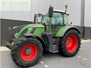 Farm tractor FENDT 722 Vario