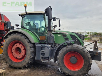 Farm tractor FENDT 722 Vario