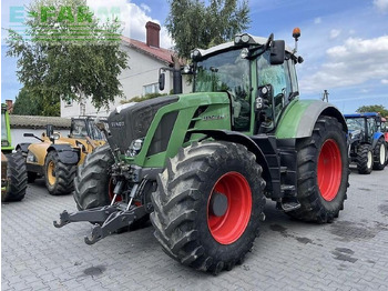 Farm tractor FENDT 824 Vario