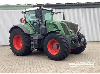 Farm tractor FENDT 828 Vario