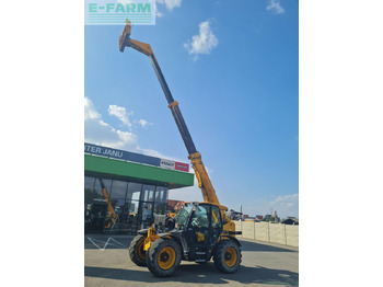 Telescopic handler JCB