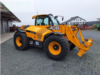 Telescopic handler JCB