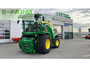 Forage harvester JOHN DEERE 8500