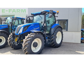 Farm tractor NEW HOLLAND T5