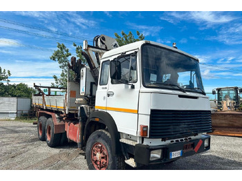 Dropside/ Flatbed truck IVECO